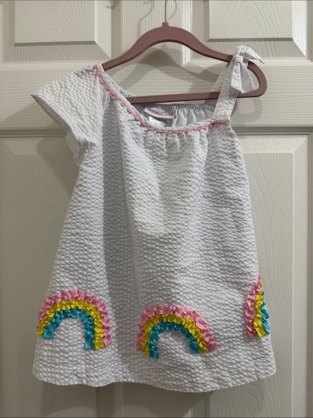 Bonnie Jean White Seersucker Top with Pink Trim and Rainbow Appliqués 2T